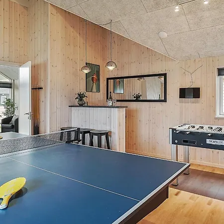 بيت للعطل 10 Person In Hasselberg