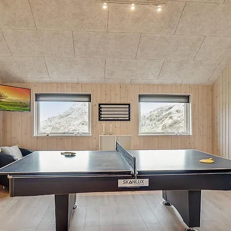 بيت للعطل 10 Person In Hasselberg *